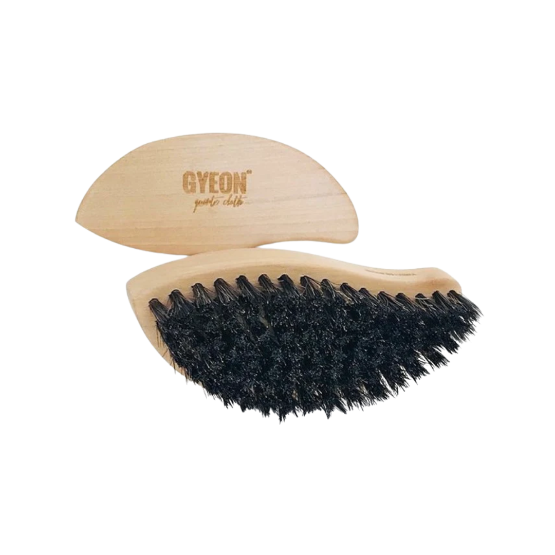 Gyeon Leather Brush