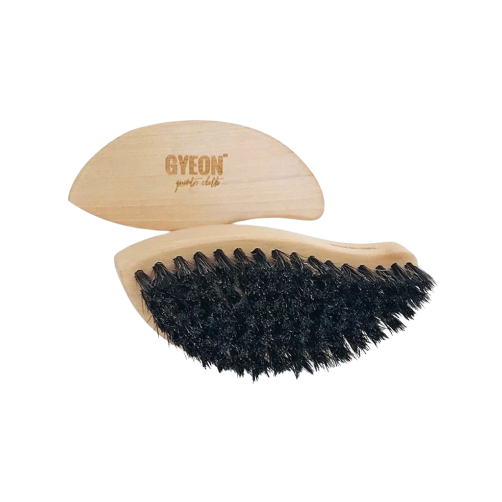 Gyeon Leather Brush